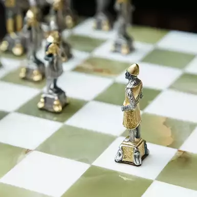 шахматы на подарок 