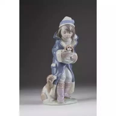 original figurine of a child from Lladro