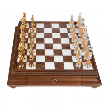 шахматы с деревянной доской