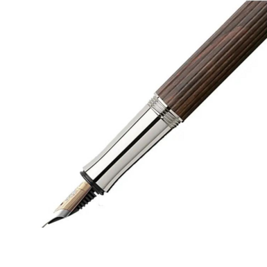 ручка з дерев'яним корпусом