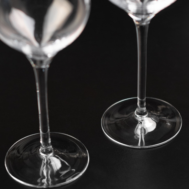elegant wine glasses.JPG