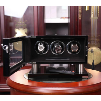 скринька для годинника з прозорою кришкою