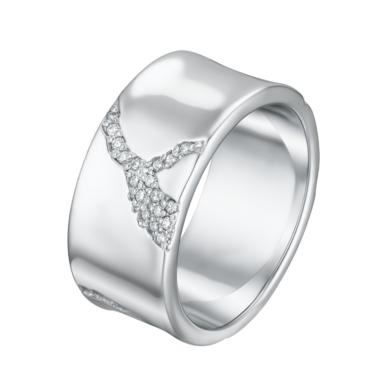 женское серебряное кольцо