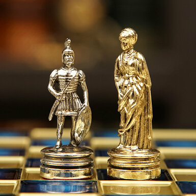 королева и офицер