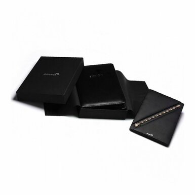 фирменная коробка