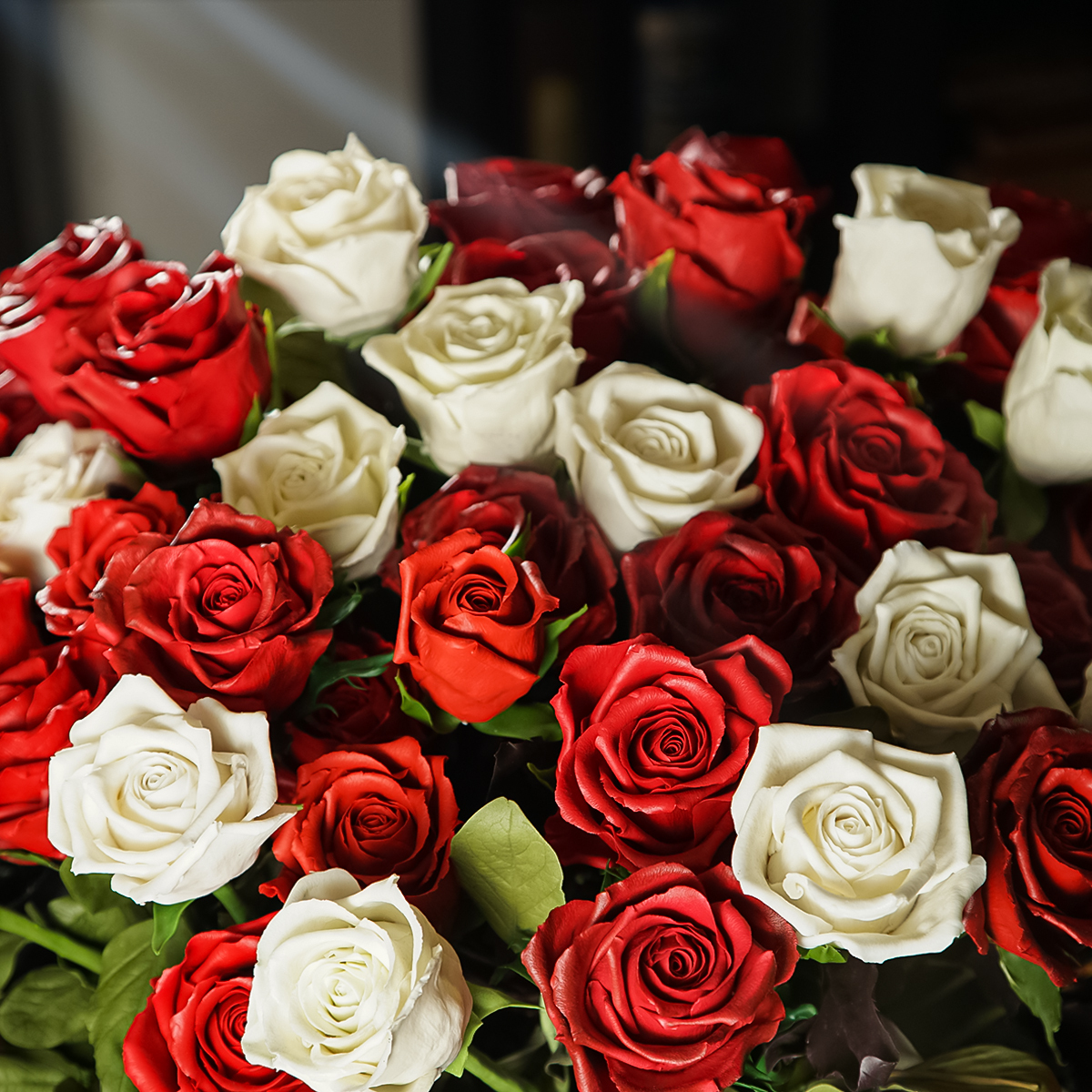 Купить букет роз из холодного фарфора ручной работы (47 шт.) от FloraModerling в Украине