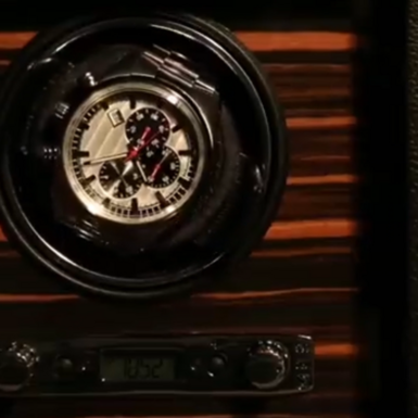 wow video Скринька для автопідзаведення 3-х годинників "Saga" від Wolf
