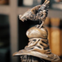 wow video Бронзовая скульптура «Величие Мудрости» 