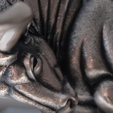 wow video Bronze figurine "Metal Bull" by V. Didkovsky