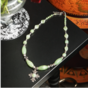 Ожерелье из зеленого оникса и чешского стекла купить
