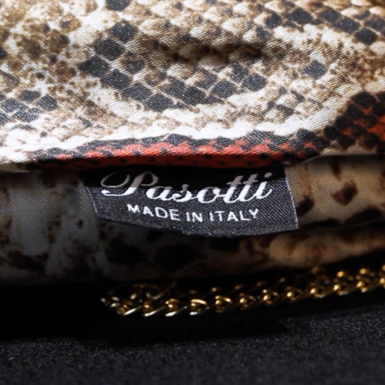 wow video Жіноча парасолька "Python" від Pasotti