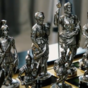 wow video Шаховий набір "Відважні воїни" (44 х 44 см) від Manopoulos