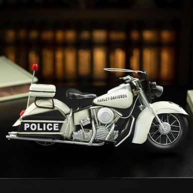 Metal model motorcycle Harley-Polizei photo