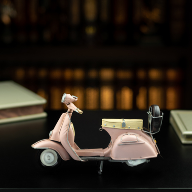Vespa scooter metal model photo