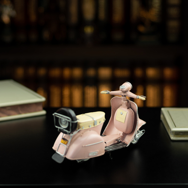 Metal model scooter photo