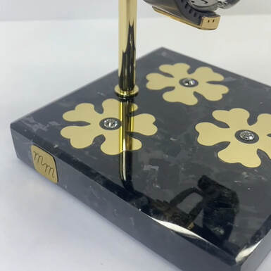 wow video Watch stand "Clover" with cubic zirkonia by Michel Maloch