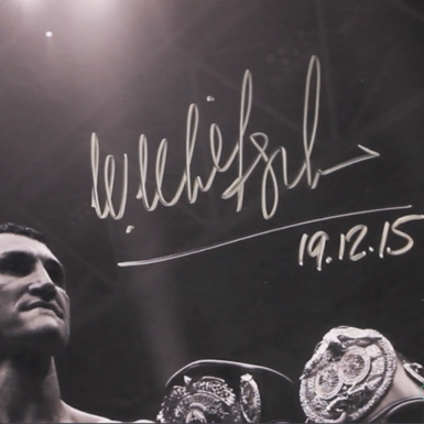 wow video Autograph of boxer Wladimir Klitschko
