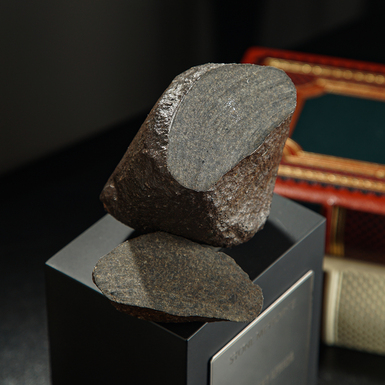ексклюзивний метеорит фото