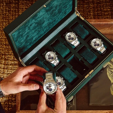 скринька для зберігання годинників фото