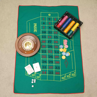 roulette and poker set photo