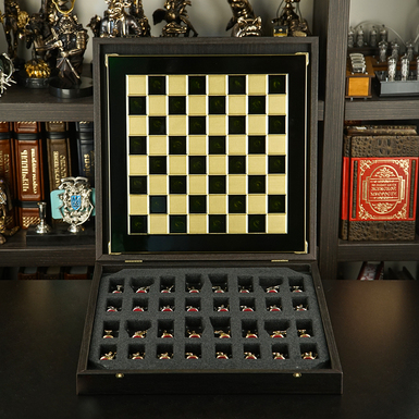 шахматная доска зеленого цвета фото