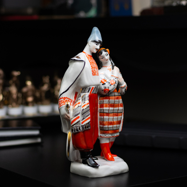 статуетка ручної роботи фото