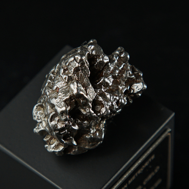 купить метеорит в магазине подарков фото