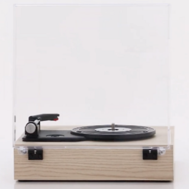 wow video "Scout Turntable Natural" vinyl turntable by Crosley