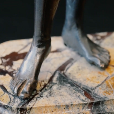 wow video Cкульптура «Муза Каллиопа» от Vizuri 
