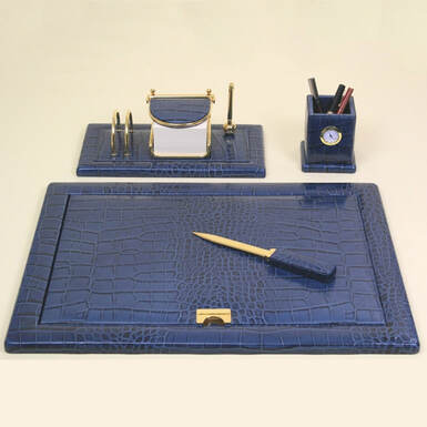 Настольный набор «Blue Crocco» от Renzo Romagnoli