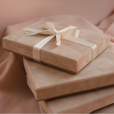 Бархатная подарочная коробка