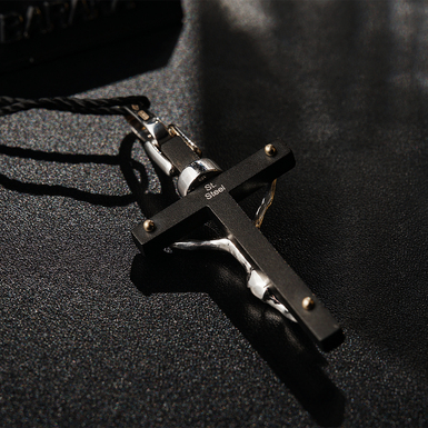 оборотная сторона крестика фото 2