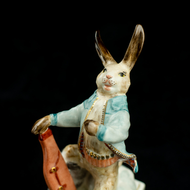 фарфоровая статуэтка заяц-хвастун фото
