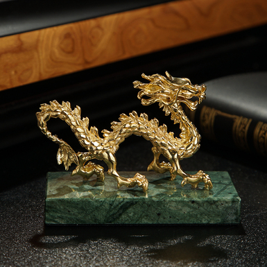 Мармурова статуетка "Китайський дракон" із позолотою фото