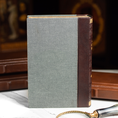 Книга про історію фото 1