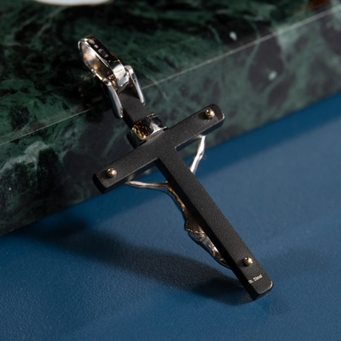 Крест с белым золотом фото