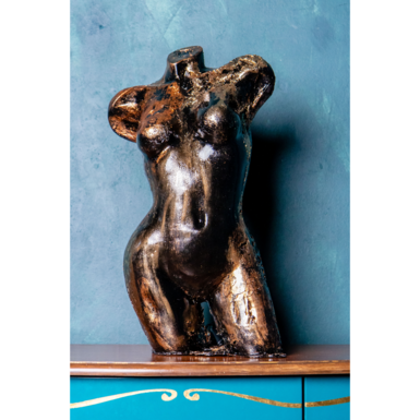 statuette as a gift photo