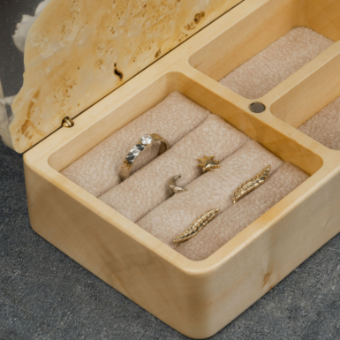 jewelry box photo