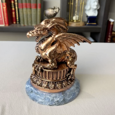 wow video Статуетка ручної роботи "Могутній дракон" від Євгена Єпура