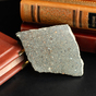 рідкісний кам'яний метеорит фото