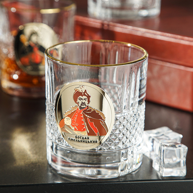 хрустальный стакан для виски фото