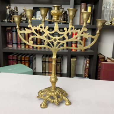 wow video Раритетний єврейський свічник Менора, середина 20-го століття, 50-60 роки, центральна Європа