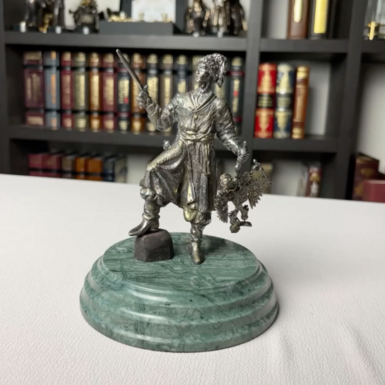 wow video Figurine with marble elements "Cossack liberator"