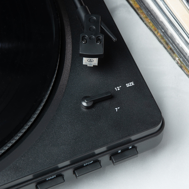 Вініловий програвач з Bluetooth Turntable - Black від Crosley фото 1