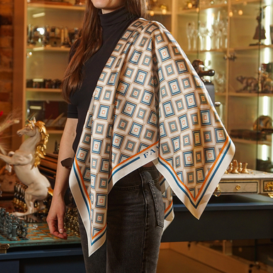 натуральный шелковый платок фото 