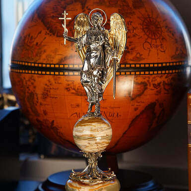 Exclusive "Guardian Angel" figurine in brass "Pandora", marble, gilt and silver