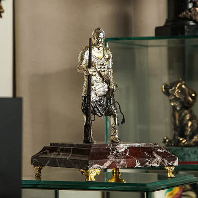 Статуетка ручної роботи "Козак" із бронзи та латуні з позолотою