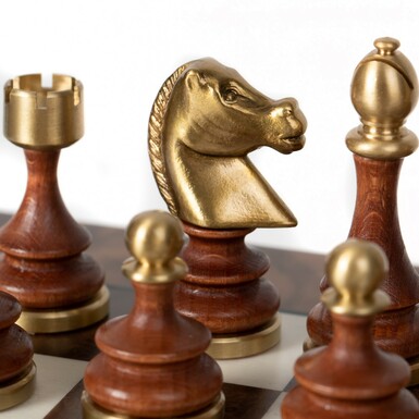 Купити комплект для гри в шахи