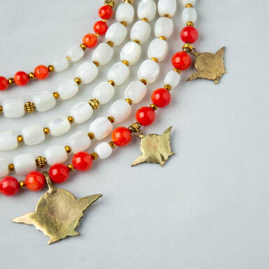 Necklace "Blood with milk" 5-row made of mother-of-pearl and coral