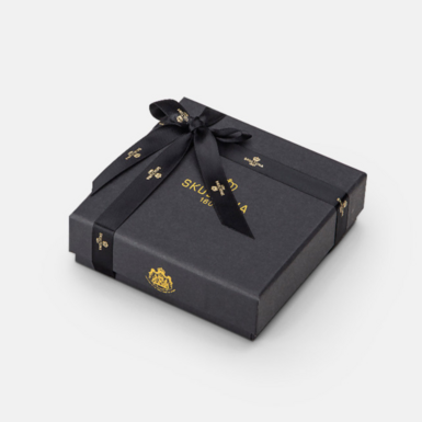 gift packaging photo